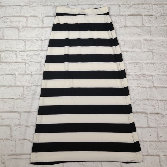 Ambiance Apparel womens maxi skirt off white black horizontal stripe preppy sz S - Picture 1 of 6